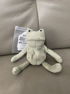 Jellycat Sad Frog Plush Toy 18cm, 玩具收藏品, 玩具, 絨毛玩具 - Carousell