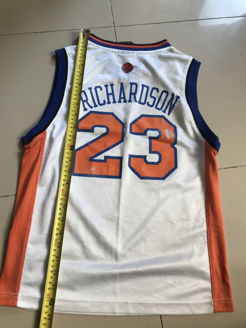 Jerseys (Category: Activewear) located in San Mateo. Submitted by quikzee (Listing ID 1465768512, Image 3). Description: Small youth size.