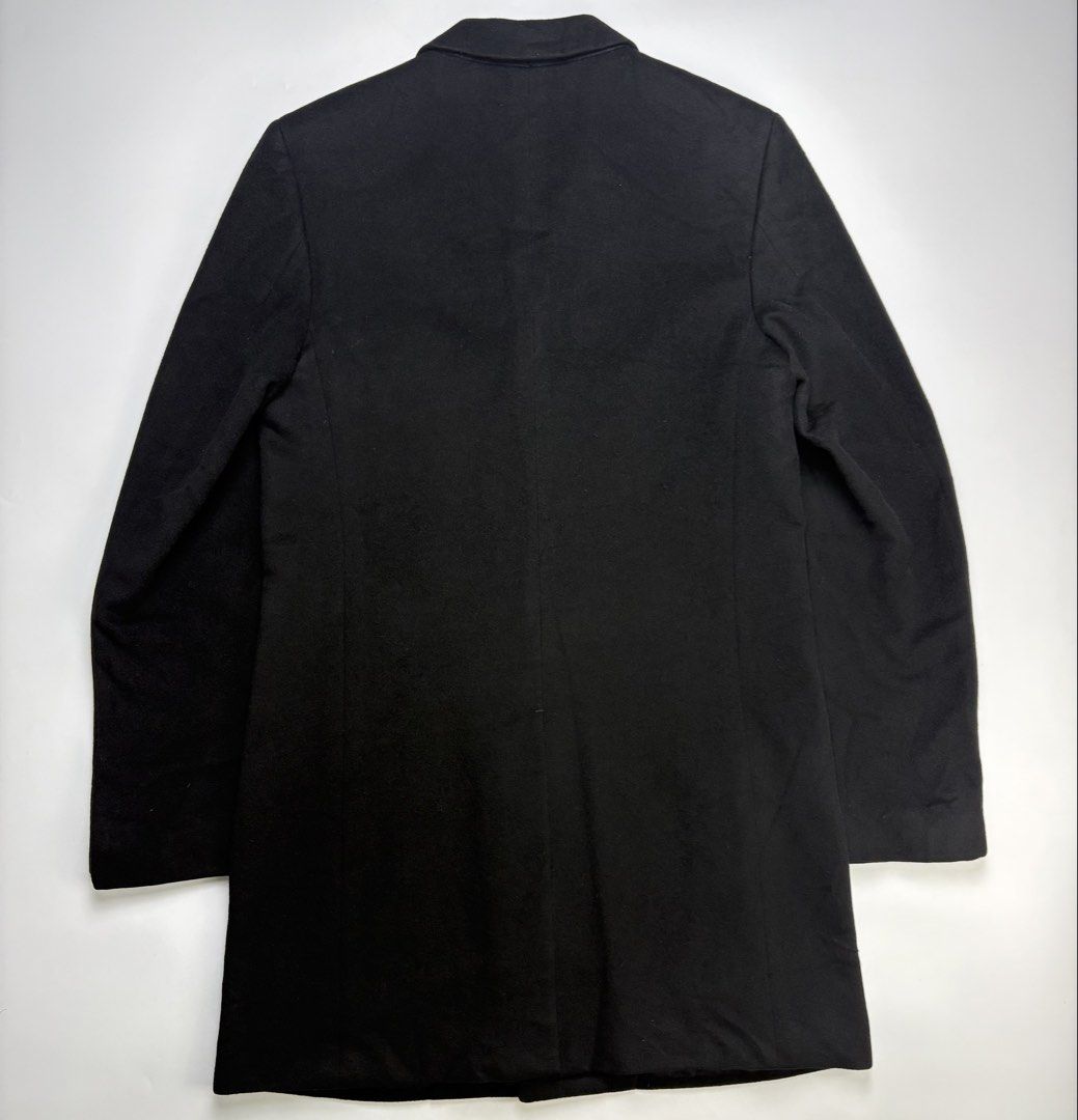 Jil Sander by Raf Simons Cashmere Overcoat (Category: Coats, Jackets and Outerwear) located in Cavite. Submitted by sc_rcity (Listing ID 1465918774, Image 2). Description: Tagged Size : 46 EU Men’s Authentic Like New Sign of Wear Made in Italy 100% Cashmere Outer No Inclusion Very beautiful piece made by Jil Sander Comes with two side pockets & one chest pocket Measurements : in inches ( approx. ) Width 19.5 Length 36 Shoulder 16.5 Sleeve 26.5.
