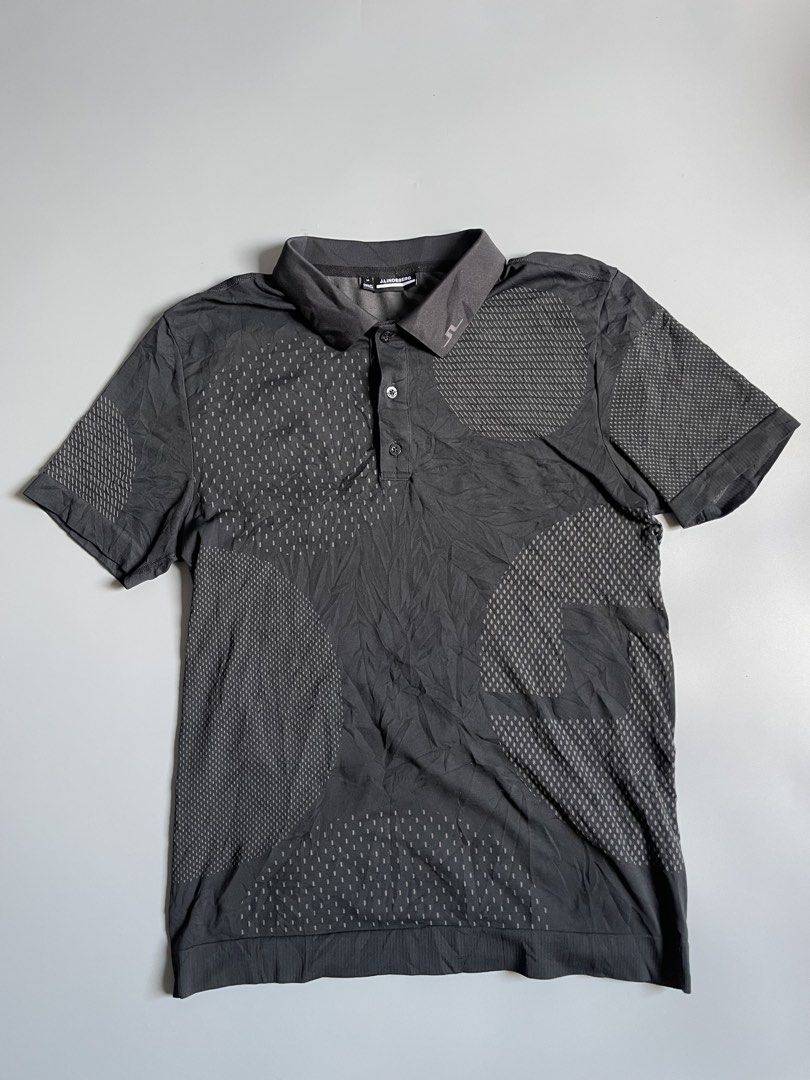 j.lindeberg Nate Seamless Polo (Category: Activewear) located in Taguig. Submitted by _curatedfits (Listing ID 1465867964, Image 1). Description: J.Lindeberg Nate Seamless Polo Size: Medium Width 19 Length 28 Flaws repaired pinhole good only for psg Black/gray - 1,250 Dm! .