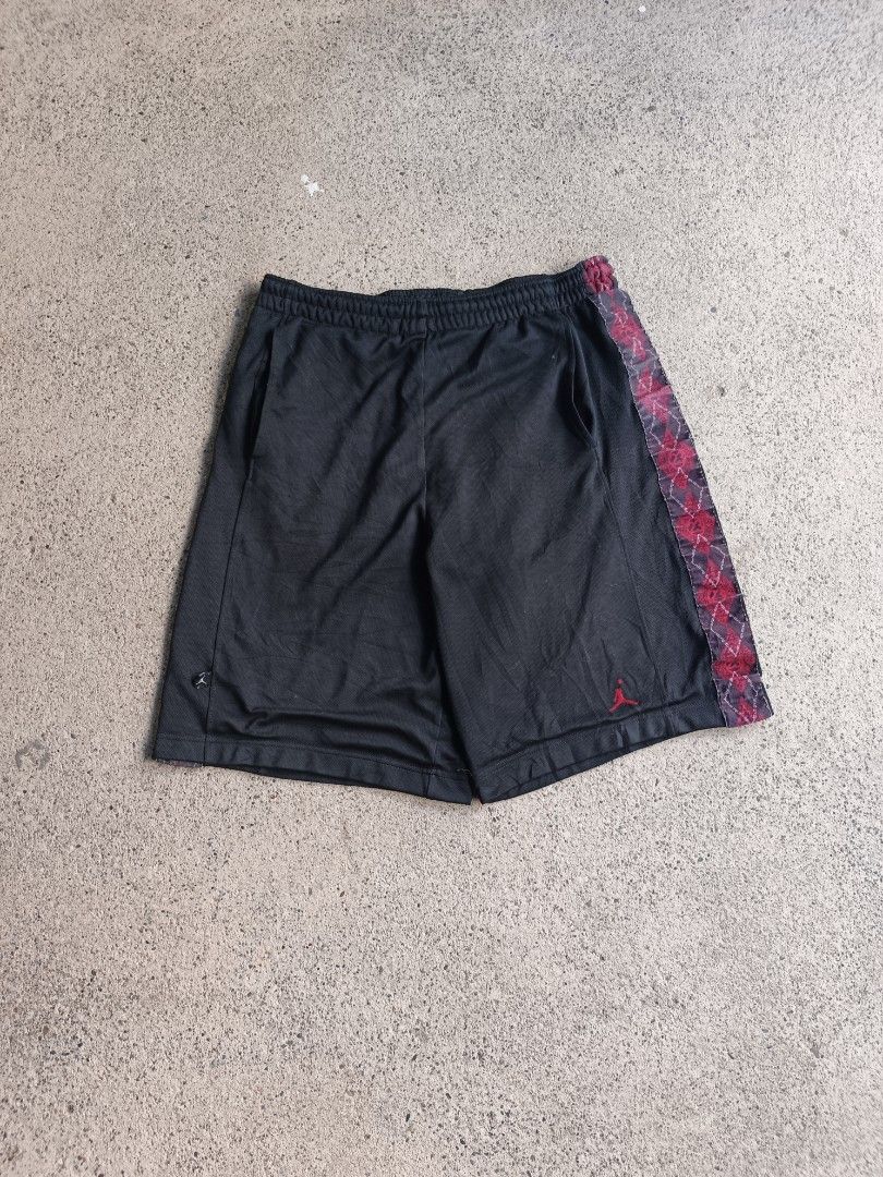 Jordan (Category: Shorts) located in Cabanatuan. Submitted by j_thrift. (Listing ID 1465885644, Image 3). Description: .