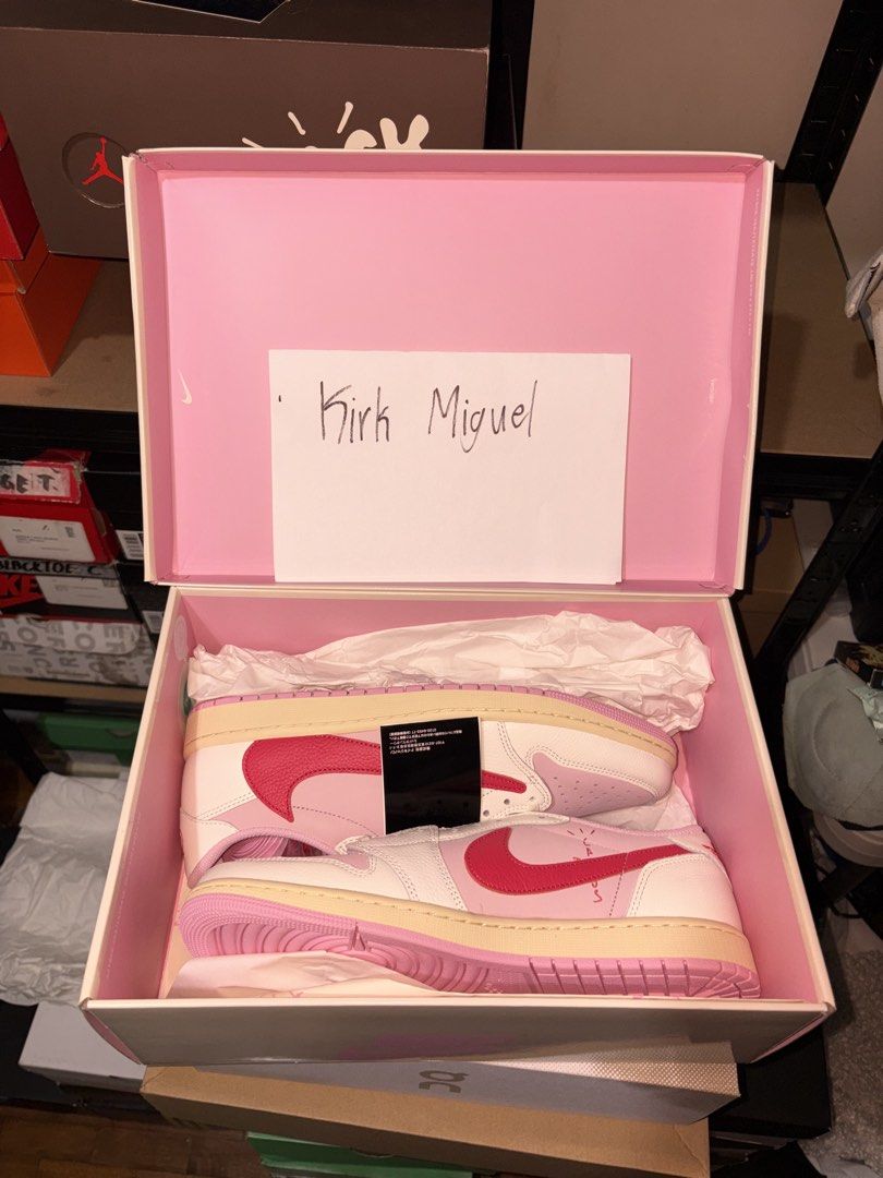 Jordan 1 low x Travis Scott “shy pink” (Category: Casual Shoes) located in Manila. Submitted by saintkirrkkk (Listing ID 1465870087, Image 2). Description: BNEW & onhand size 10.5 japan release.