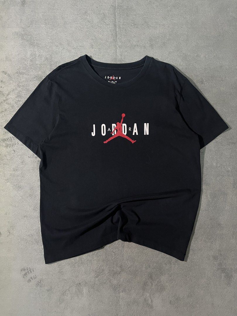 Jordan Air Script Shirt (Category: Activewear) located in Marilao. Submitted by thriftyy_69 (Listing ID 1465759999, Image 2). Description: •dimes: 22 x 27 •size: L •condition: Good •flaw/s: none .