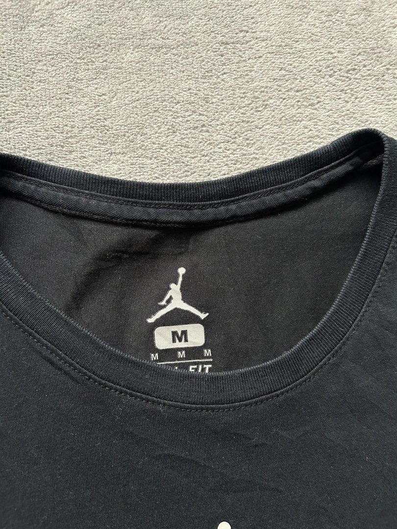 Jordan Black Shirt (Category: Tshirts & Polo Shirts ) located in Manila. Submitted by wenttttt (Listing ID 1465945199, Image 3). Description: 19 x 25.5 No issue.