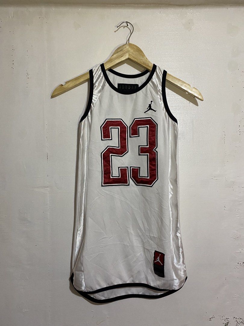 JORDAN JERSEY (Category: Tshirts & Polo Shirts ) located in Cebu City. Submitted by arsenyong (Listing ID 1465916623, Image 1). Description: 13 width 26 length Excellent Youth sizes .