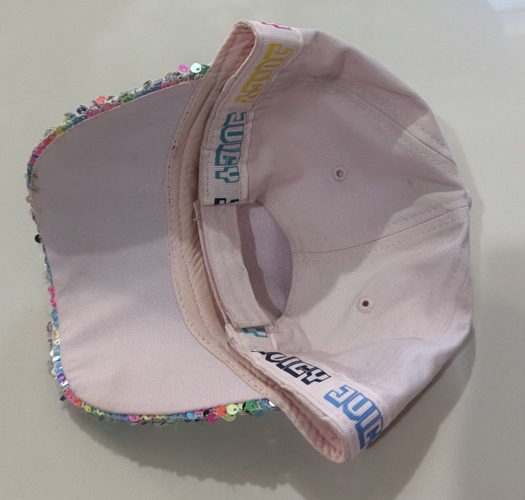 Juicy couture (Category: Hats & Beanies) located in Naga. Submitted by otaydenyoks (Listing ID 1465825748, Image 3). Description: kids on tag. fit sa adult small.