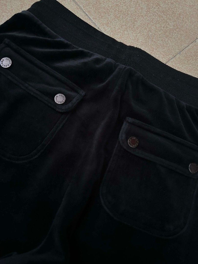 Juicy Couture Classic Velour Joggers (Category: Other Bottoms) located in Manila. Submitted by zerowastethriftco. (Listing ID 1465934843, Image 3). Description: -As New Condition -Dimes L37xWL26-30 -10/10 Color Rate -No Issue 📌STILL NEGOTIABLE.