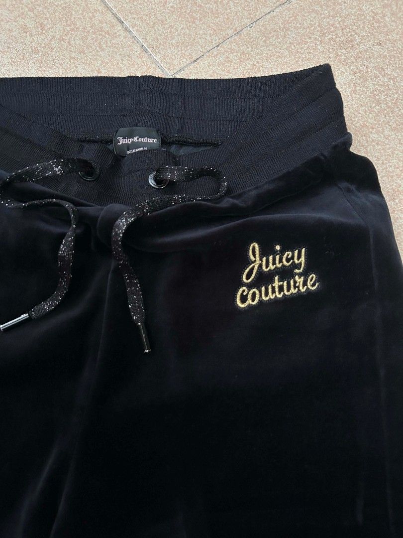 Juicy Couture Classic Velour Joggers (Category: Other Bottoms) located in Manila. Submitted by zerowastethriftco. (Listing ID 1465934843, Image 2). Description: -As New Condition -Dimes L37xWL26-30 -10/10 Color Rate -No Issue 📌STILL NEGOTIABLE.