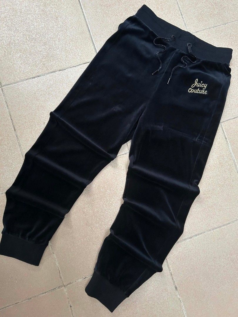Juicy Couture Classic Velour Joggers (Category: Other Bottoms) located in Manila. Submitted by zerowastethriftco. (Listing ID 1465934843, Image 1). Description: -As New Condition -Dimes L37xWL26-30 -10/10 Color Rate -No Issue 📌STILL NEGOTIABLE.