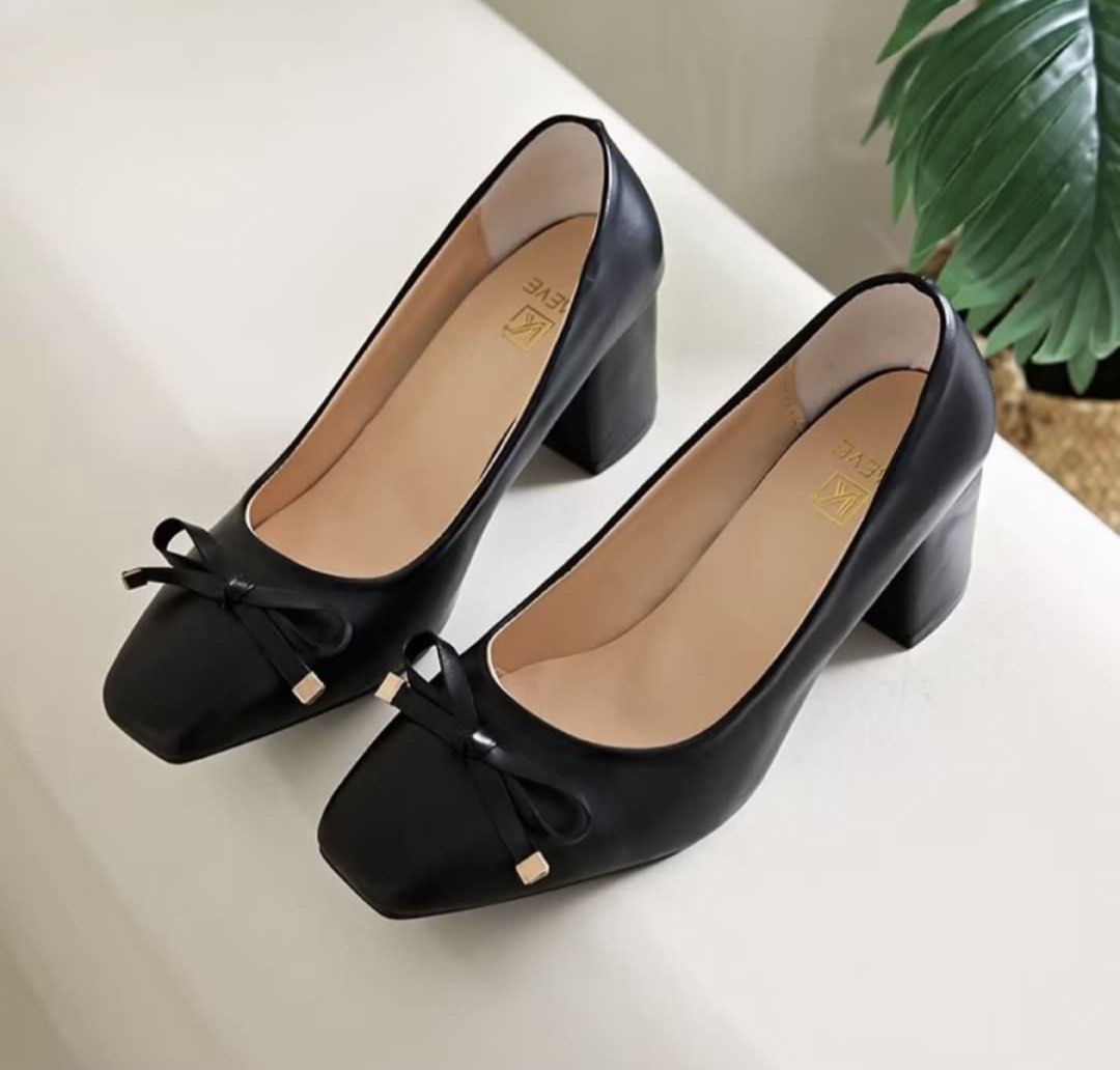 Kaeve Black Shoes (Category: Heels) located in Pasay City. Submitted by khxore (Listing ID 1465906611, Image 1). Description: Used once like brand new no issue rfs: wrong size for gift 2 inches size 35.