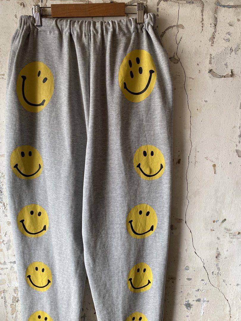 Kapital - Smiley Sweatpants (Category: Joggers) located in Puerto Princesa. Submitted by something___. (Listing ID 1465865207, Image 2). Description: Kapital - Smiley Sweatpants Size 2 Length: 41.5 Waist: 38-32 Excellent Condition .