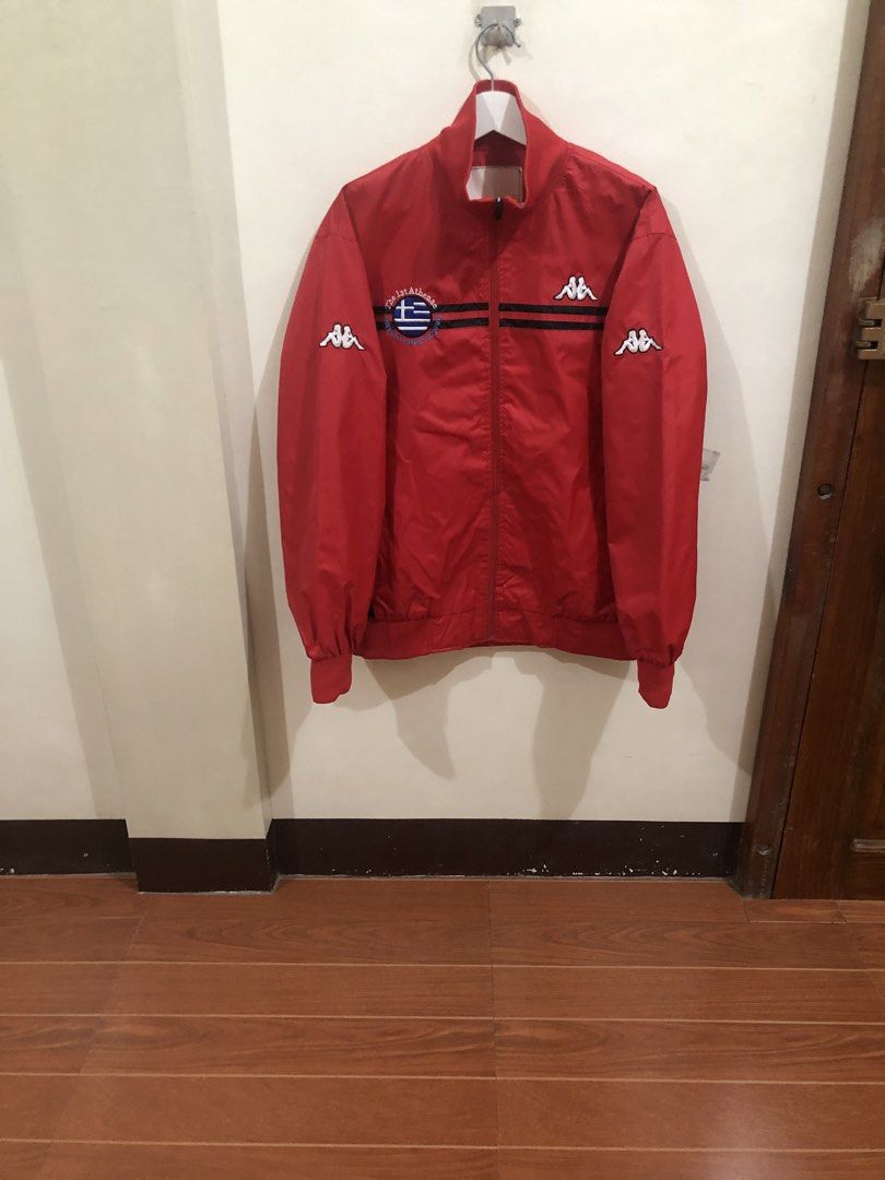 Kappa Red Jacket (Category: Coats, Jackets and Outerwear) located in Oas. Submitted by alithrifthunter (Listing ID 1465834164, Image 2). Description: .