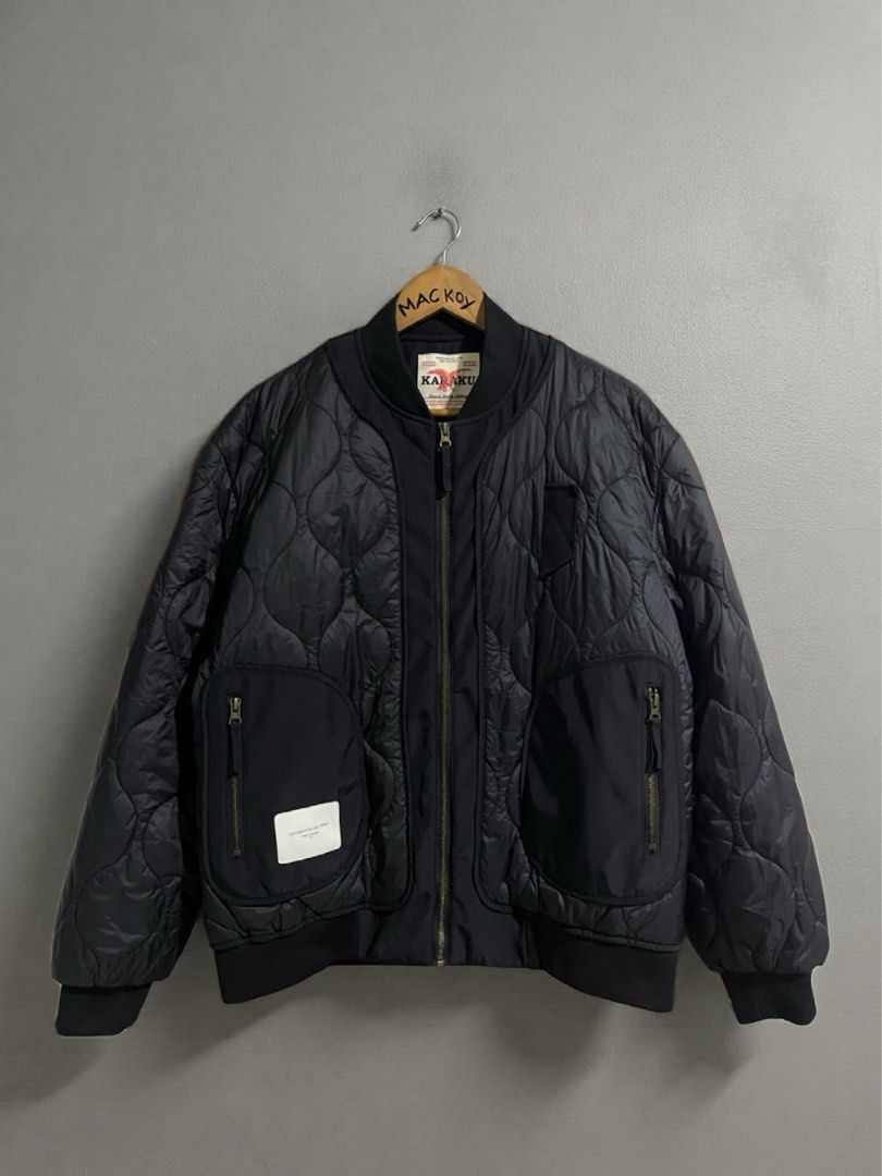 Karaku Quilted Padded Flight Jacket Large (Category: Coats, Jackets and Outerwear) located in Cainta. Submitted by mackoyclassicfinds (Listing ID 1465831412, Image 1). Description: Karaku Quilted Padded Flight Jacket Large Armpit to Armpit 24 inch Length 26 inch Shoulder 20 ½ inch Sleeve 24 inch No Issue Good as new Condition ₱1,500 + SF 📍Cainta Rizal Direct Message lang sa interesado.