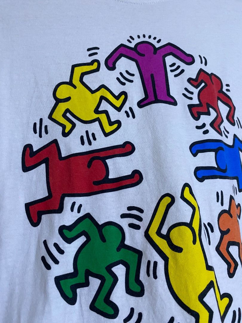 Keith Haring Artwork Graphic White Shirt (Category: Tshirts & Polo Shirts ) located in Cadiz. Submitted by thespotcdz (Listing ID 1465840362, Image 2). Description: Medium on tag Width 19.5" Length 30" 9/10 rate .