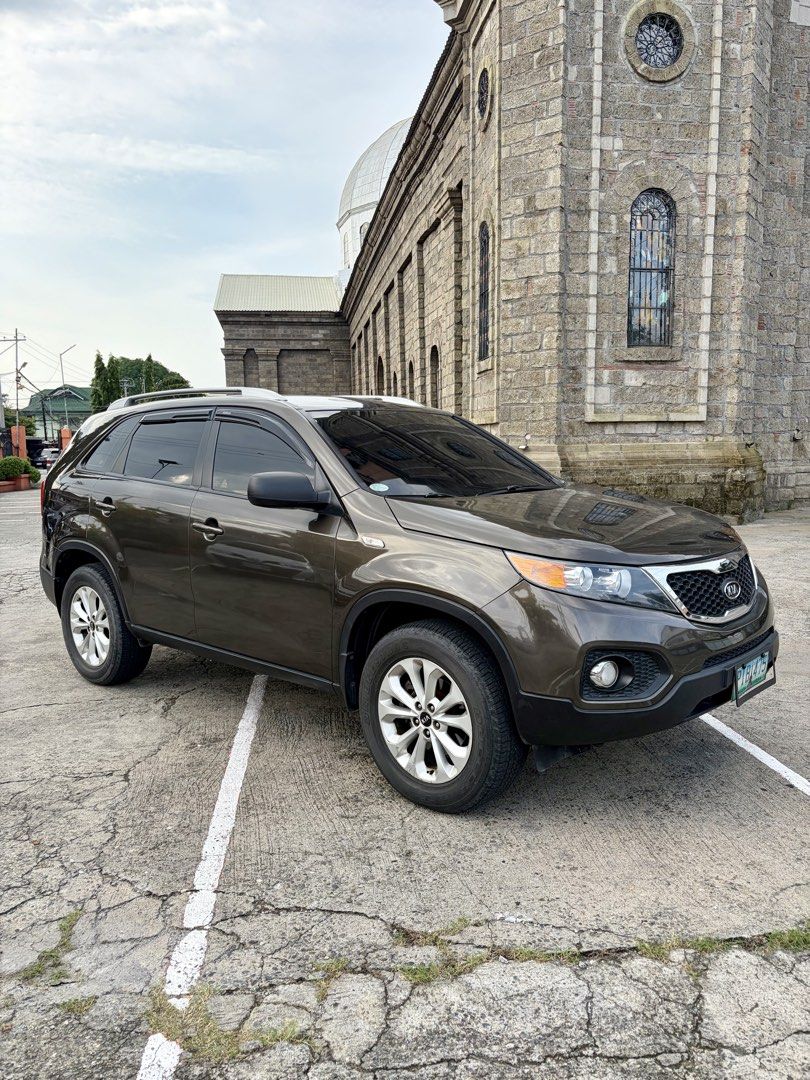 Kia Sorento 5seater Auto (Category: Used Cars) located in Manila. Submitted by chiki01 (Listing ID 1465783583, Image 1). Description: Kia sorento 2010 For sale/ swap 68k odo only Fresh unit in and out Gasoline 5 seater New radiator Coolant New breaking component Newly change oil Xnewly change ATF 95% tire No engine or tranny leak No kalampag Ice cold A/C Andriod head unit All windows woring All switch working Zero error code Smooth engine Smooth 