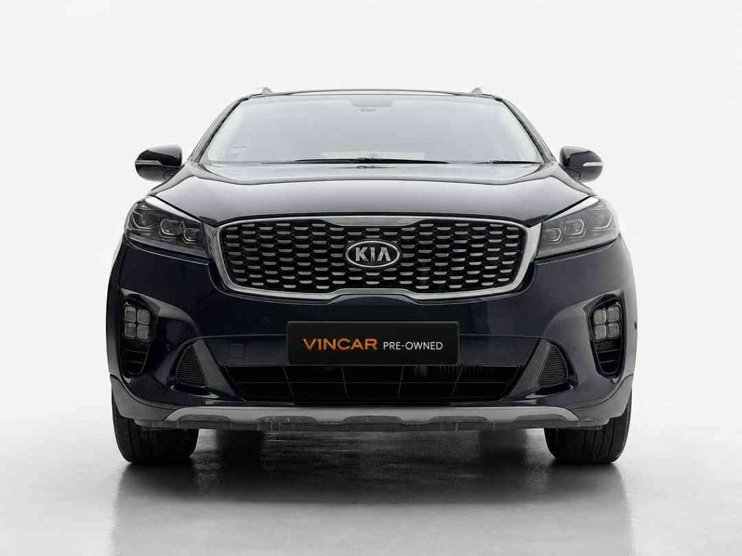 (Category: ) located in . Submitted by vincar_pre-owned (Listing ID 1465889636, Image 1). Description: .