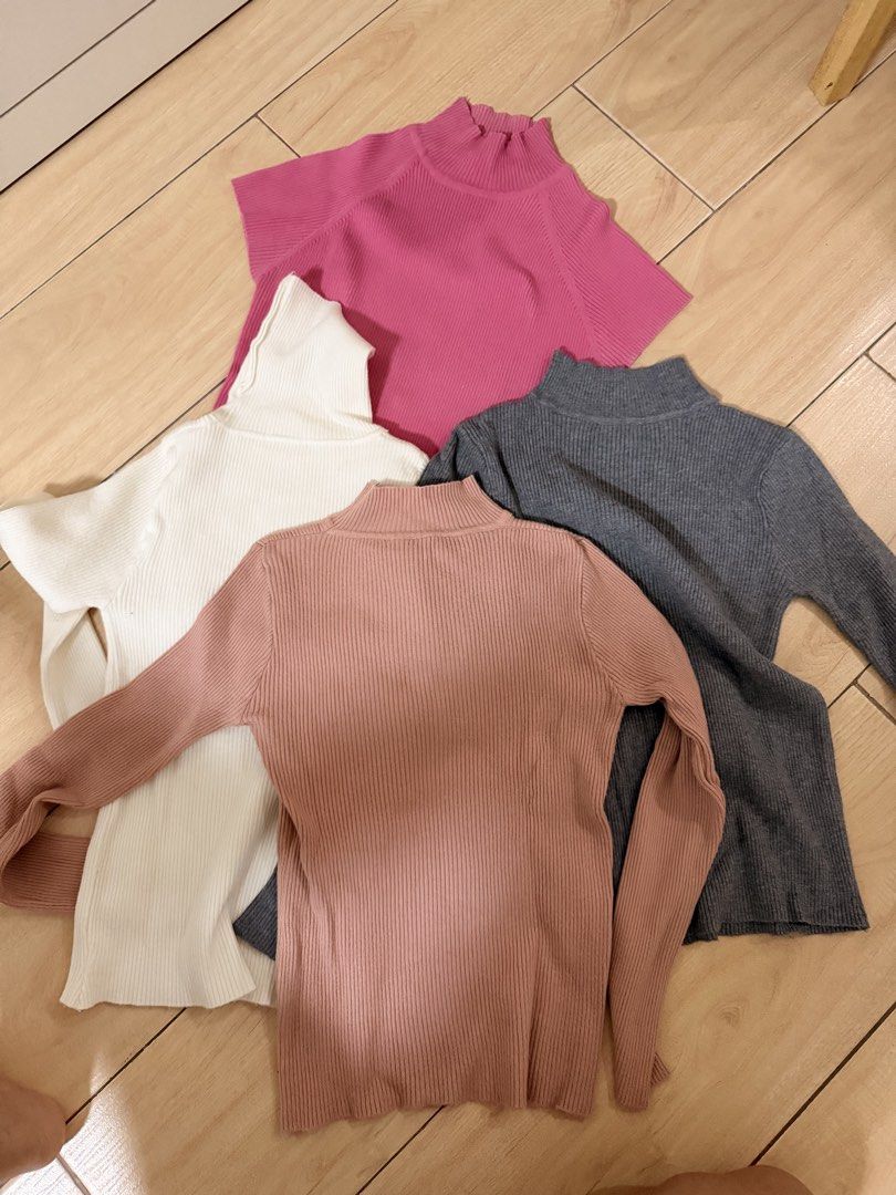 Knitted longsleeves bundle (Category: Longsleeves) located in Angeles City. Submitted by giarivera295673 (Listing ID 1465887988, Image 1). Description: .