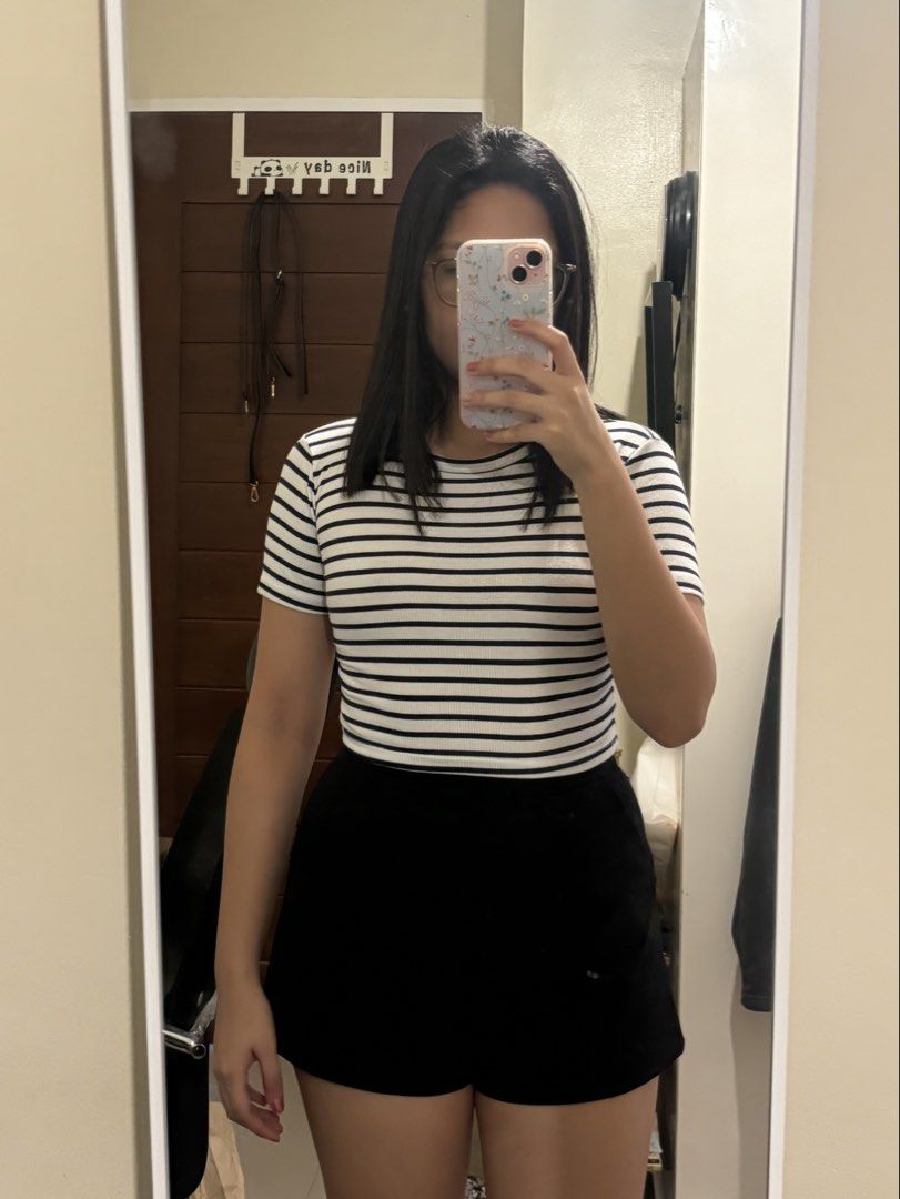 knitted top (Category: Blouses) located in Manila. Submitted by lavieelle (Listing ID 1465901810, Image 1). Description: - knitted top on sale, no flaws - bought at landmark for 399+ - best fit small to medium frames - rfs: decluttering .