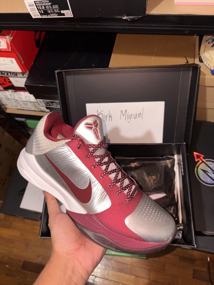 Kobe 5 “lower merion” (Category: Shoe inserts & accessories) located in Manila. Submitted by saintkirrkkk (Listing ID 1465869350, Image 1). Description: Size 9.5 Used twice, excellent condition.
