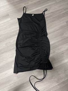 (Category: ) located in . Submitted by closetbyellie_ (Listing ID 1465881317, Image 1). Description: .