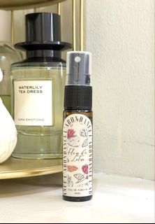 (Category: ) located in . Submitted by shoplyly (Listing ID 1465772919, Image 1). Description: .