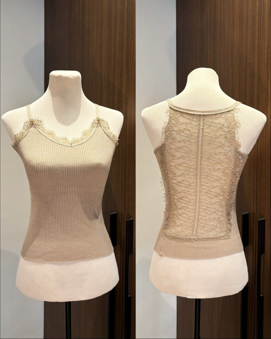 Lace knit (Category: Sleeveless) located in Manila. Submitted by triciaaam29 (Listing ID 1465785501, Image 1). Description: S-M.