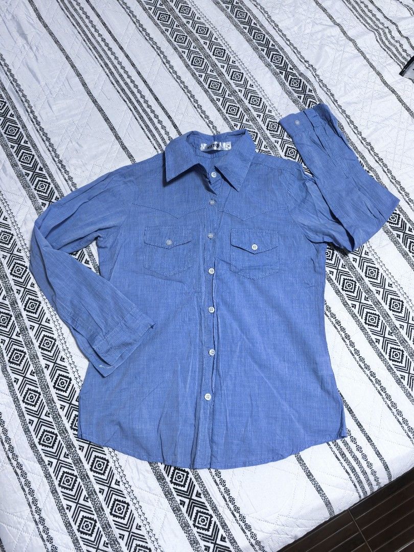 Ladies Polo Longsleeve, Medium (Category: Longsleeves) located in Naga. Submitted by princessta62477 (Listing ID 1465813146, Image 1). Description: .