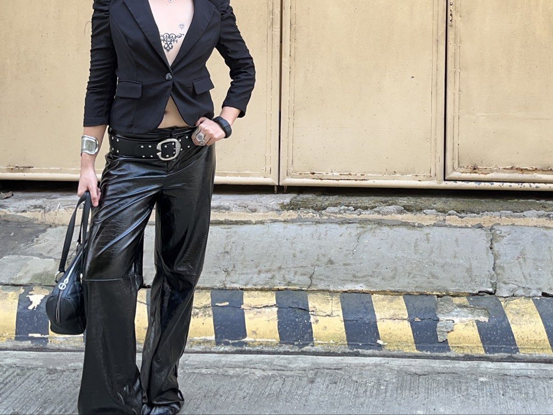 Leather Straight Cut Pants (Category: Other Bottoms) located in Bulacan. Submitted by _lokaa (Listing ID 1465854201, Image 3). Description: no flaws size 28-34 inches .