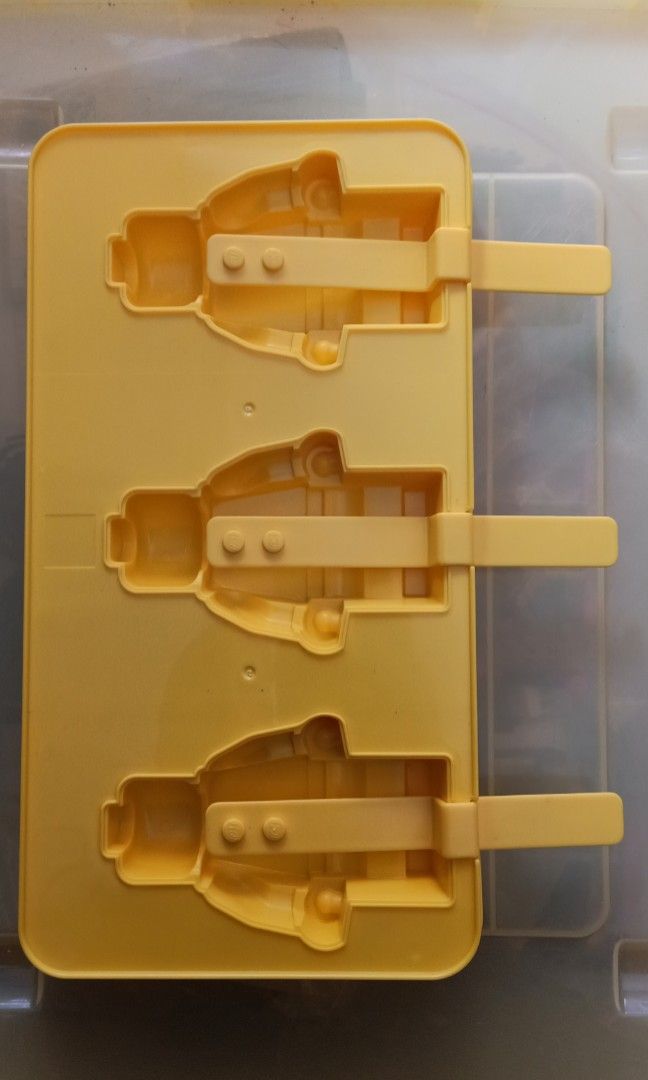 Lego school supplies set (Category: Lego & Building Sets) located in Sorsogon. Submitted by divs4joy (Listing ID 1465797775, Image 3). Description: Lego... 1585 all❌❌❌❌ 👉 LEGO minifigure ice lollipop mould 👉 LEGO pencil case 👉 LEGO buildable ruler with minifigure. 👉 LEGO stationery set with minifigure. 👉 as it is; WYSIWYG. 👉 see other photos for details..