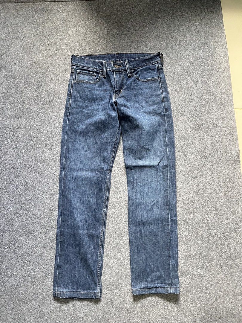 Levi’s 505 denim pants (Category: Jeans) located in Lapu Lapu. Submitted by jhonrener41426 (Listing ID 1464801913, Image 2). Description: Size 28 Thigh-10 Length-38 Leg opening-7 Excellent condition Color rate 9.8/10 Authentic Issue none Cut washtag .