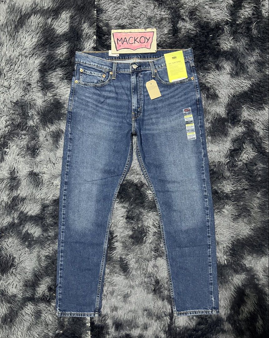 Levi's 512 Slim Taper Stretch W36 L30 (Category: Jeans) located in Cainta. Submitted by mackoyclassicfinds (Listing ID 1465832093, Image 2). Description: Brandnew Levi’s 512 “Slim Taper Stretch” Size W36 L30 ₱2,300 + SF 📍Cainta Rizal Direct Message lang sa interesado.