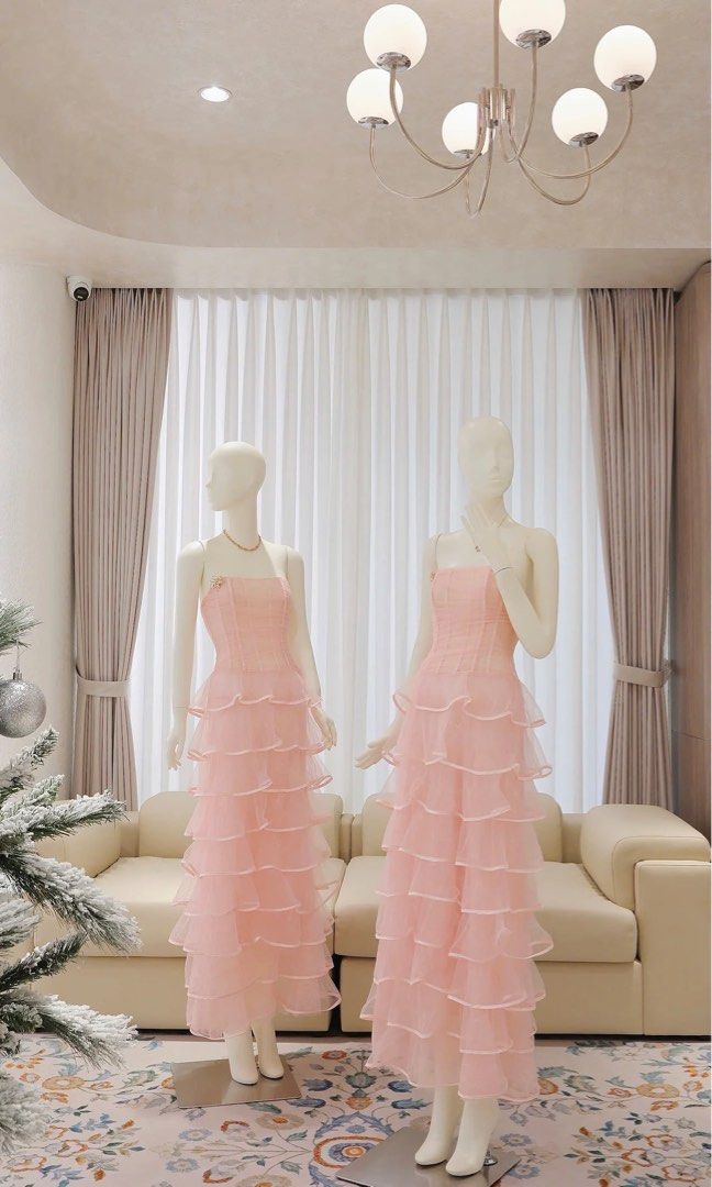 LF: Pink Verena from whoopyclothing (Category: Dresses) located in Valenzuela. Submitted by takotteokbokki (Listing ID 1465762223, Image 1). Description: Offer me your pink verena dress for sale! Secondhand is okay!.