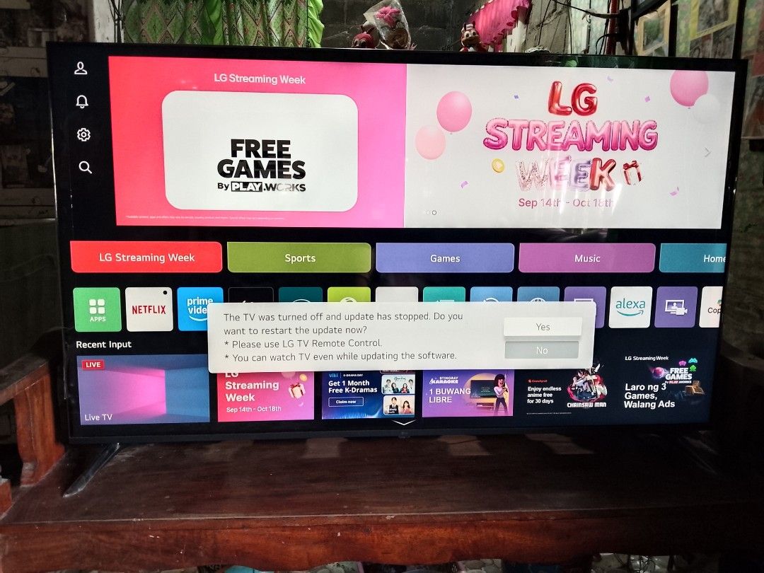 LG 65" (Category: Announcements) located in Villasis. Submitted by lizanelson (Listing ID 1465775518, Image 1). Description: 📺 FOR SALE: LG 65" SMART TV ✅ Condition: Like new — no damage, no scratches on the screen ✅ Type: LG Smart TV running webOS ✅ Apps included: Netflix, YouTube, Prime Video, Disney+, Apple TV — all fully working ✅ Connectivity: Built-in Wi-Fi, HDMI, USB ports ✅ Included: Original remote control, stand, and power cord ✅ You c