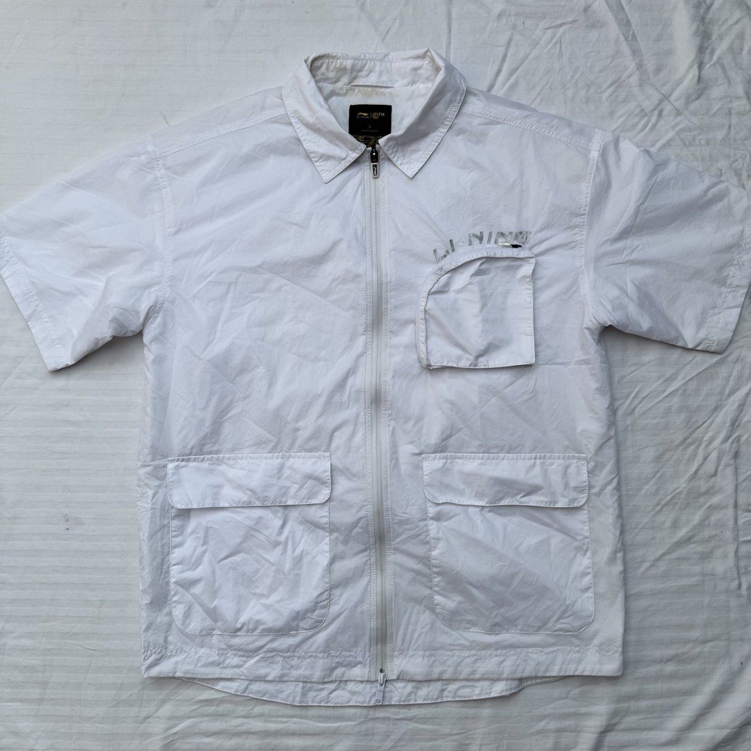 LI NING (Category: Tshirts & Polo Shirts ) located in Pasig City. Submitted by jaaard (Listing ID 1465912409, Image 1). Description: Size S fits medium 22x27 Vgood condition need wash Pm me.