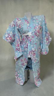 (Category: ) located in . Submitted by zellethrifts (Listing ID 1465941568, Image 1). Description: .