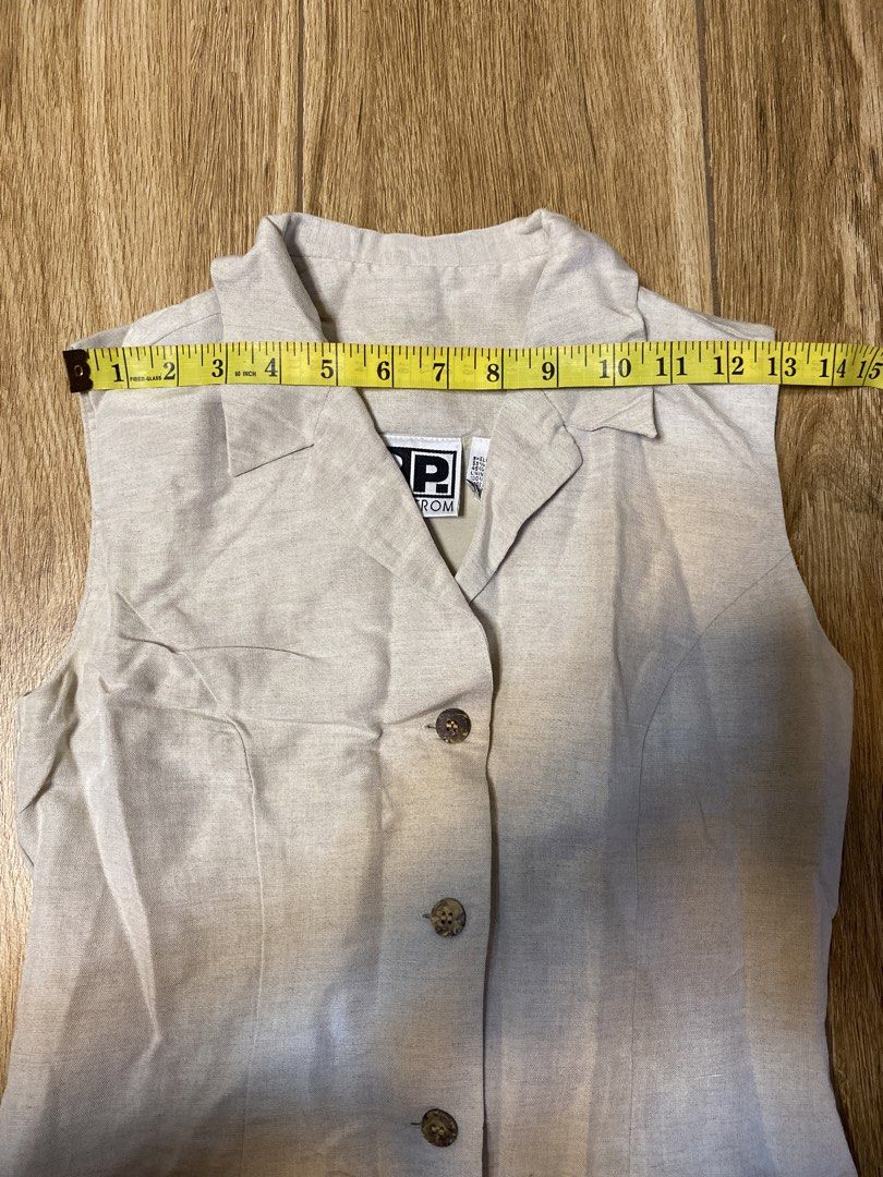 Linen dress (Category: Dresses) located in Dagupan City. Submitted by lejgumiran07 (Listing ID 1465941594, Image 3). Description: Personal preloved.