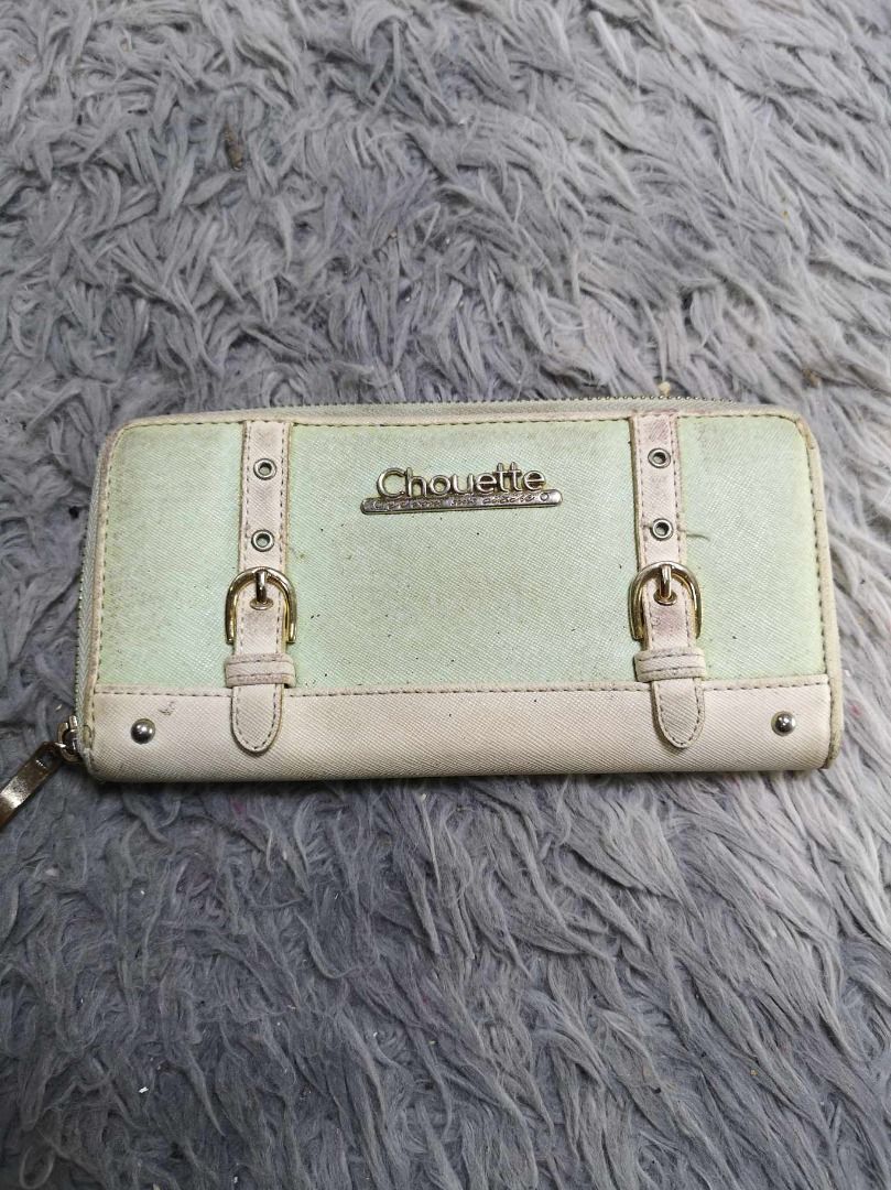 Long Zip Around Wallet With Dual Decorative Buckle Strap (Category: Wallets & Card holders) located in Santa Cruz. Submitted by jmy_surplus.2 (Listing ID 1465880899, Image 1). Description: Size ; L- 4.4 W - 8.2 Color ; Cream Type ; Wallet Brand ; No brand Material ; Leather Style ; Zipper Closure Long Wallet With Coin Compartment LR 129 JMY 5 Batch #224.