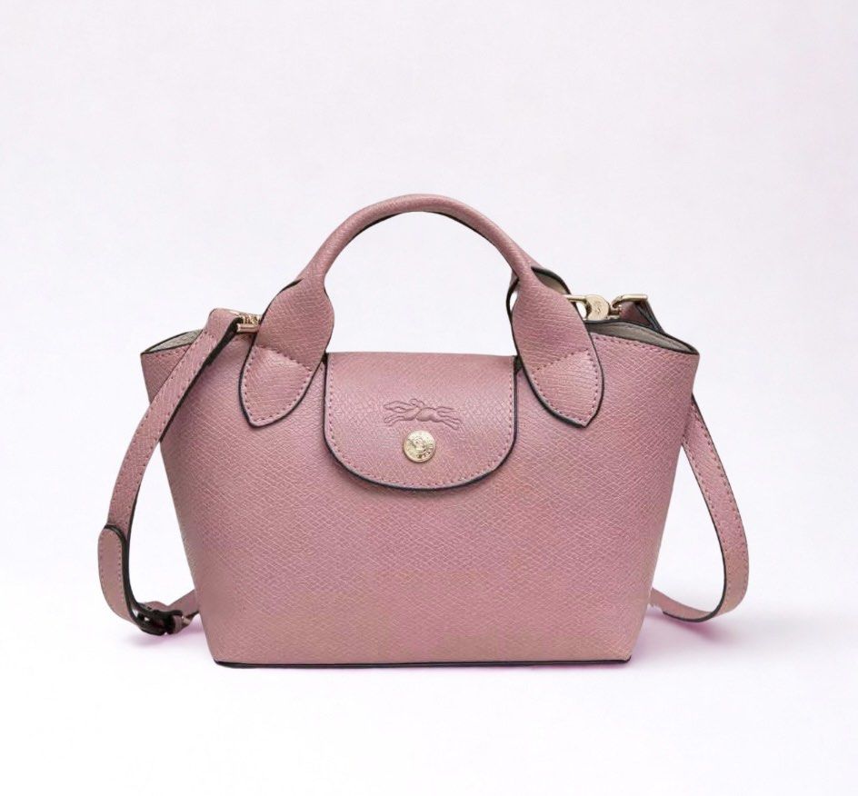 Longchamp Epure Small Sling Bag (Category: Luxury Bags & Wallets) located in Mandaluyong City. Submitted by bayline999 (Listing ID 1465774526, Image 1). Description: .