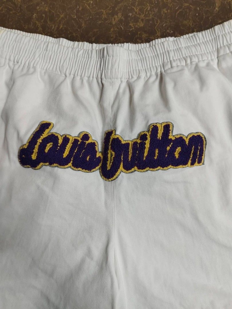 LOUIS VUITTON (Category: Shorts) located in Abucay. Submitted by lux.mnl (Listing ID 1465789349, Image 2). Description: LOUIS VUITTON SIZE XL NO ISSUE 1200 SHIPPED.