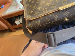 (Category: ) located in . Submitted by liubing73503599 (Listing ID 1465824163, Image 1). Description: .
