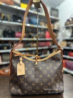 (Category: ) located in . Submitted by handbag_leather_bundle (Listing ID 1465760620, Image 1). Description: .