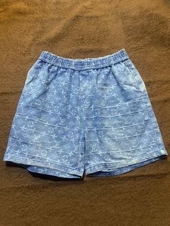 (Category: ) located in . Submitted by drip-from-thrift (Listing ID 1465953058, Image 1). Description: .