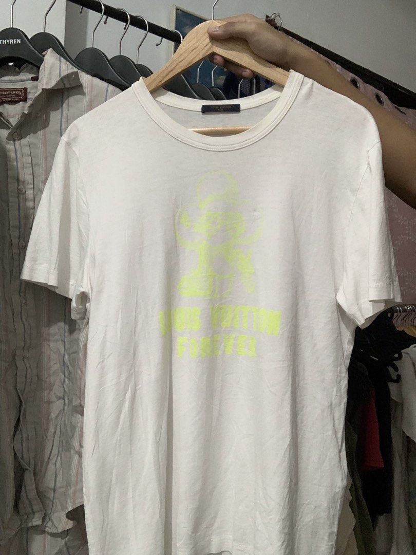 Louis vuitton Vivienne pop up (Category: Formal Shirts) located in Quezon City. Submitted by hustle_mind (Listing ID 1465900514, Image 2). Description: Authentic no issue M-L no steal.