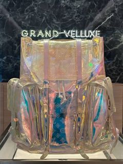 (Category: ) located in . Submitted by grandvelluxe (Listing ID 1465885293, Image 1). Description: .