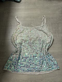 (Category: ) located in . Submitted by wxcloset (Listing ID 1465884049, Image 1). Description: .