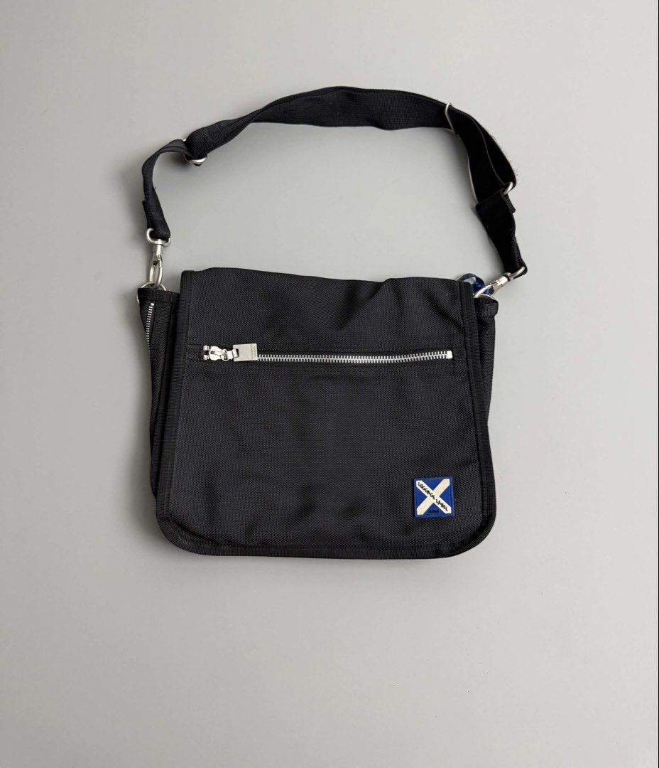 LUGGAGE LABEL (Category: Shoulder Bags) located in Guagua. Submitted by sweetboyy (Listing ID 1465770427, Image 1). Description: LUGGAGE LABEL BY YOSHIDA & CO. SHOULDER BAG.