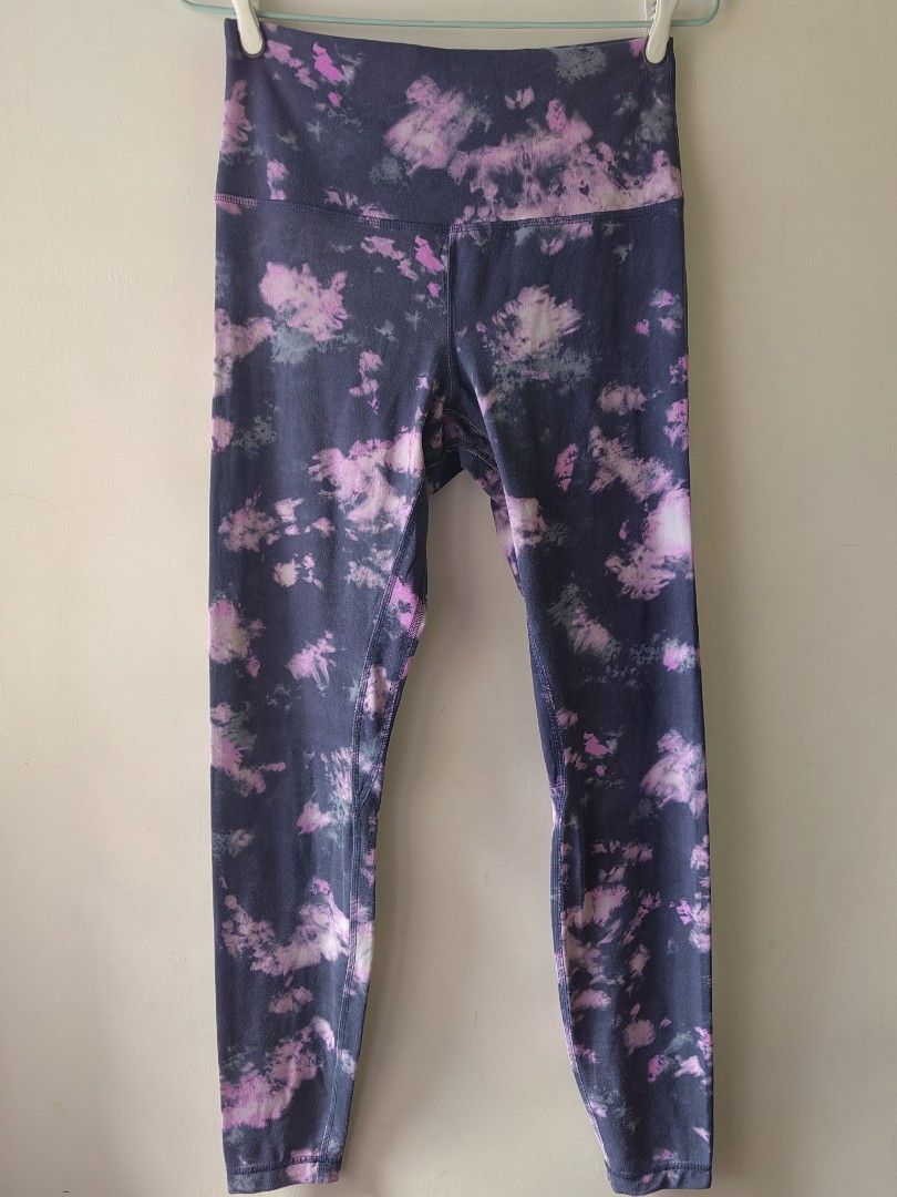 Lululemon Align High-Rise Pant 28" (8/M) (Category: Activewear) located in Baguio. Submitted by kacijom (Listing ID 1465875170, Image 1). Description: ₱400 (SRP $118 /₱7.3k) •Lululemon Align High-Rise Pant 28" Circulate Tie Dye Mineral Blue Multi •Size 8/M, 14"x37" •Condition 9/10 (Very-Good Used Condition), signs of use.