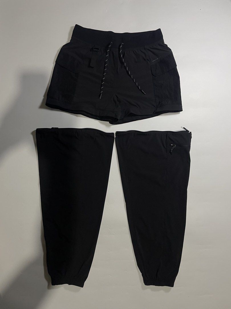 Lululemon convertible pants (Category: Joggers) located in Bais. Submitted by christian.complexthrift08 (Listing ID 1465936568, Image 3). Description: Dot on tag 10 Waist 28-36 Length 40 inches Thigh 13.5 inches Hem 6 inches with ankle zip Cut main tag 1350 free shipping.