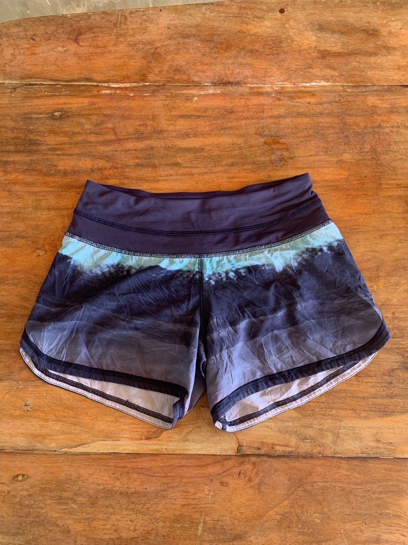 LULULEMON JOGGING SHORT (Category: Activewear) located in Naga. Submitted by justin472 (Listing ID 1465919671, Image 2). Description: WAIST 26-32 LENGTH 12.