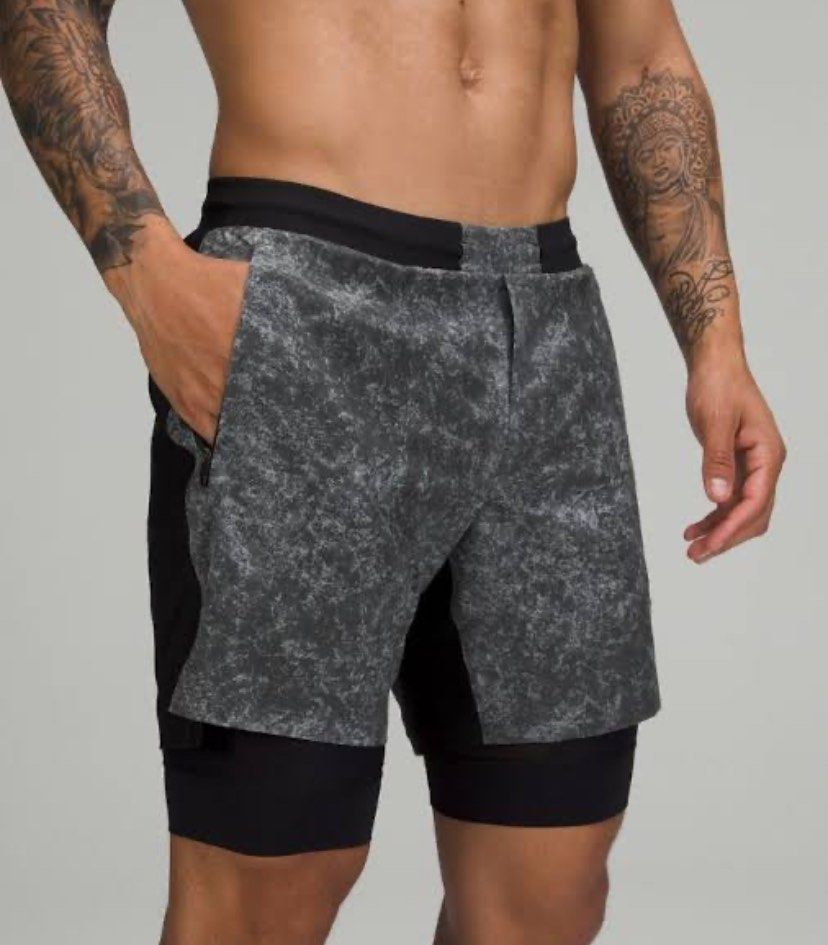 Lululemon Metal Vent Tech Training Shorts LTT (Category: Shorts) located in Cebu City. Submitted by theloose.thread (Listing ID 1465919653, Image 2). Description: - Brand: Lululemon (LTT branding) - Condition: Excellent / Like New - Design: Stylish grey marble pattern on one side, solid black on the other - Features: Built-in perforated breathable liner, elastic waistband with adjustable drawstring, and convenient side pockets - Ideal for: Runnin